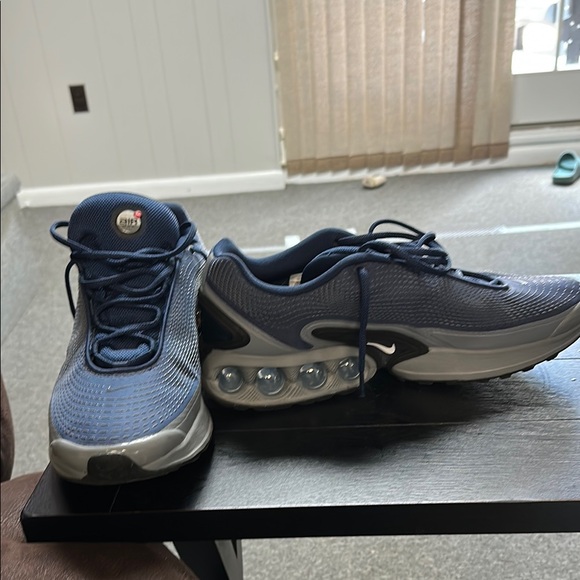 Nike Air Max Bubble Sole Sneakers - Picture 2 of 4